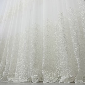 Perdea Alice din Tulle cu Broderie, Ivoire, 140cm latime x 260cm inaltime, cu rejansa pt bara