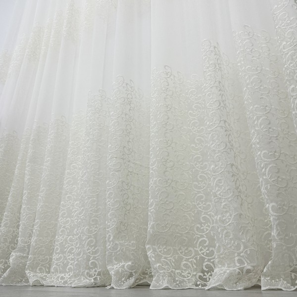 Perdea Alice din Tulle cu Broderie, Ivoire, 300cm latime x 230cm inaltime, cu rejansa pentru sina [1]