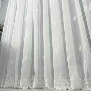 Perdea Alicia tip IN Brodat, Ivoire, 140cm latime x 260cm inaltime cu rejansa pt bara Perdea Alicia tip IN Brodat, Ivoire, 140cm latime x 260cm inaltime cu rejansa pt bara