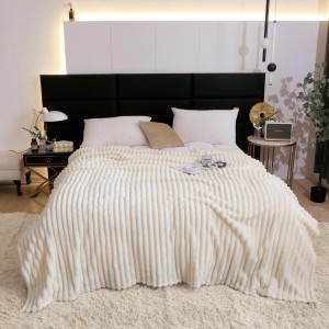 Patura pufoasa CoCoLiNo, 200x230cm, Jojo Home, Crem Patura pufoasa CoCoLiNo, 200x230cm, Jojo Home, Crem