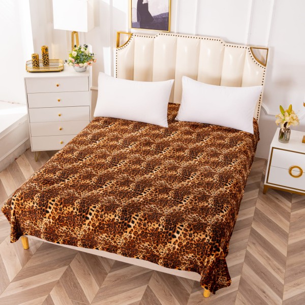 Patura pufoasa cocolino 200x230cm, 230gr, Maro, animal print [1]