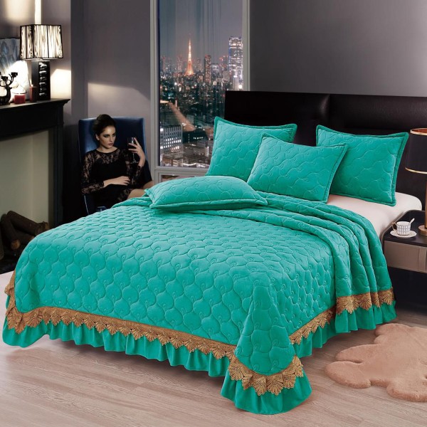 Cuvertura pat dublu, 3 piese, Catifea Matlasata cu broderie, 220x240cm + 2 fete de perne 50x70cm, turquoise [1]