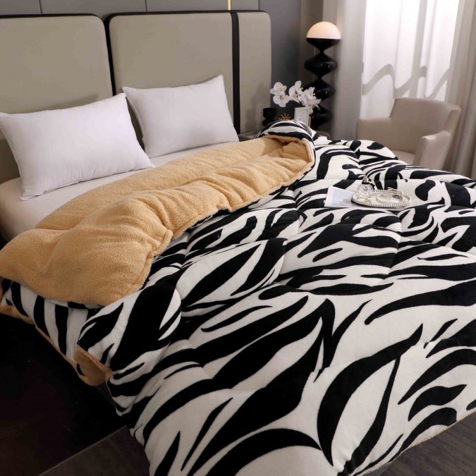  Pilota Cocolino cu Blăniță Bej Ultra Pufoasă, Matlasată, 200x230 cm – Căldură Instantă și Confort de Lux pentru Nopți Reci, Alb-Negru, Zebra