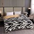  Pilota Cocolino cu blanita 200x230cm, Alb-Negru, Zebra [12]