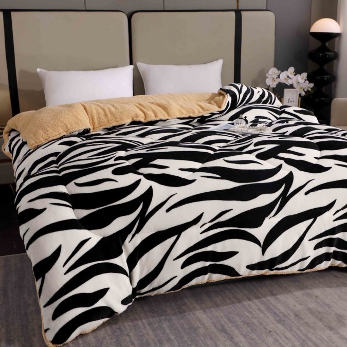  Pilota Cocolino cu Blăniță Bej Ultra Pufoasă, Matlasată, 200x230 cm – Căldură Instantă și Confort de Lux pentru Nopți Reci, Alb-Negru, Zebra