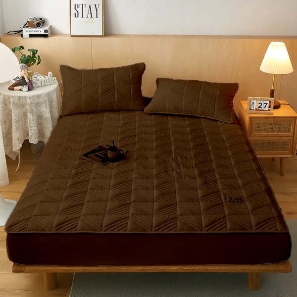 Husã matlasatã tip topper din bumbac satinat, 180x200cm + 2 fete de perna 50x70cm, Maro [1]