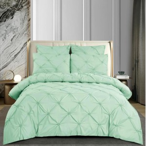 Lenjerie pat dublu,  FINET cu ELASTIC, 6 piese, PLIURI BRODATE, Aqua Lenjerie pat dublu,  FINET cu ELASTIC, 6 piese, PLIURI BRODATE, Aqua