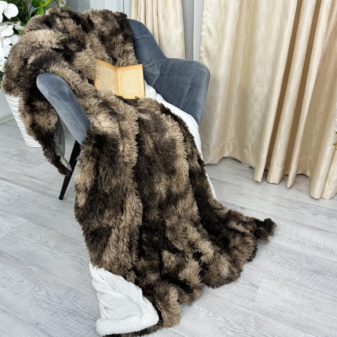 Patura Super Pufoasa CoCoLiNo, FLUFFY, cu blanita, 200x230cm, Maro-Negru degrade