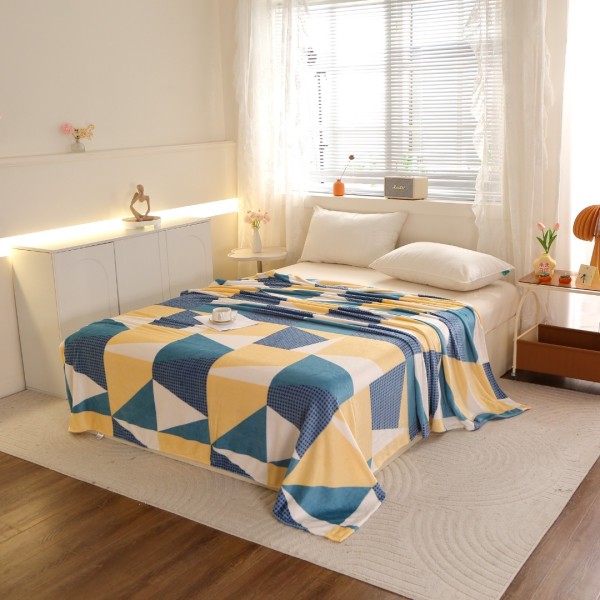 Pătură Super Soft Cocolino, 200x230 cm – Răsfăț absolut în zilele reci, Galben, Verde, forme geometrice [1]