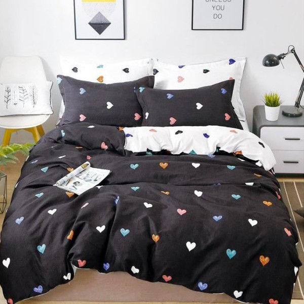 Lenjerie pat dublu cu ELASTIC (160x200cm, 180x200cm), Finet Soft, 4 piese, Negru, inimioare [1]