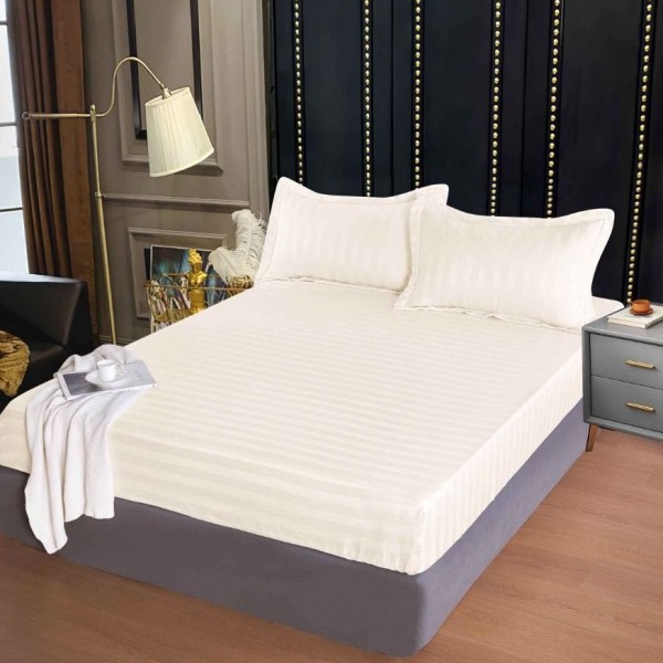 Cearsaf cu Elastic 160x200 cm – Damasc Finetat, 70% Bumbac, 2 Fete de Perna 55x80 cm, Ivoire – Confort Premium si Fixare Perfecta [1]