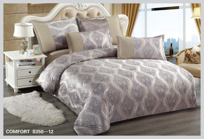 Lenjerie de Pat dublu, din Catifea Royală Velvetto, East Comfort, 6 piese – Răsfăț Premium și Confort de Lux, Cu Tehnologie de Broderie Digitală, Ivory, Bej