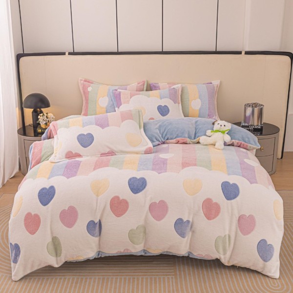 Lenjerie pat dublu, Super Pufoasa COCOLINO,cu ELASTIC, 4 piese, Jojo Home, Alb, Multicolor, inimioare [1]