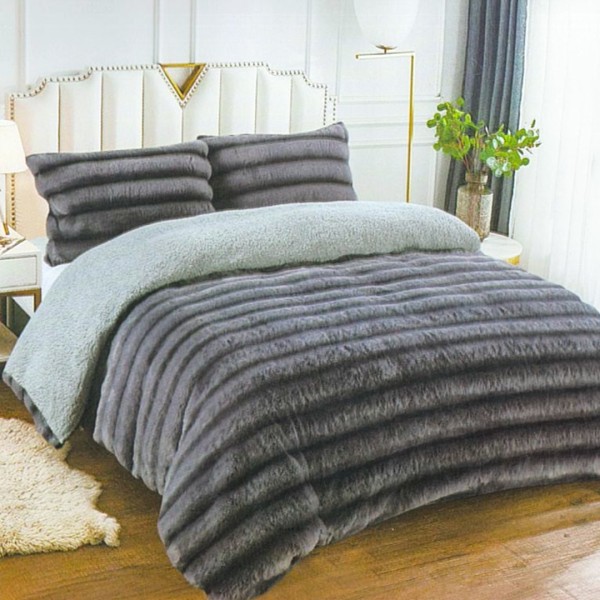 Pilota Groasă cu Fața din Blăniță Artificială de Iepure Dungat și Dos din Blăniță Sherpa, Umplutură Vatelină Siliconică, 200x230 cm + 2 fete de perna 50x70cm - Confort Termic Premium și Eleganță pentru Nopți Racoroase, Antracit [1]