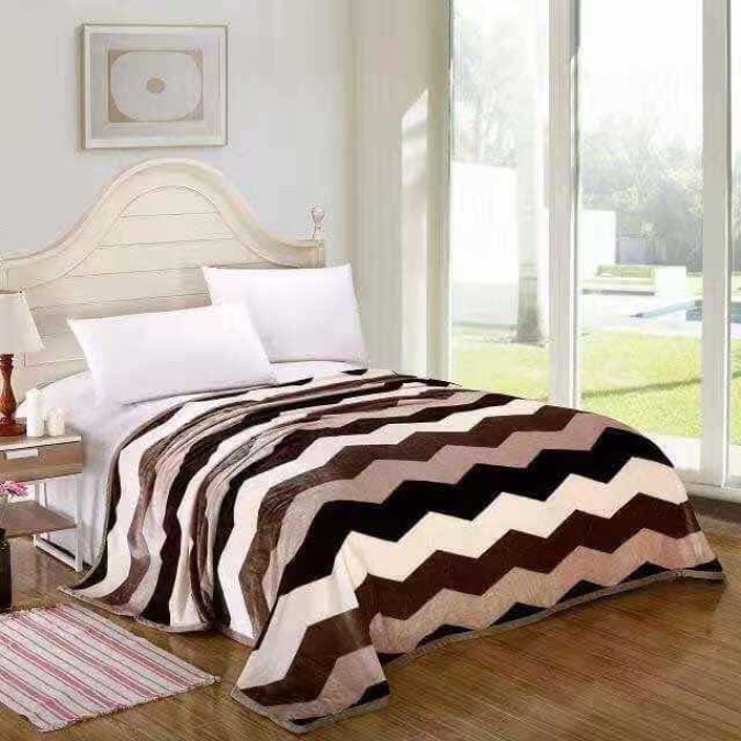 Patura pufoasa cocolino 200x230cm 240g/mp Bej Maro Zig Zag