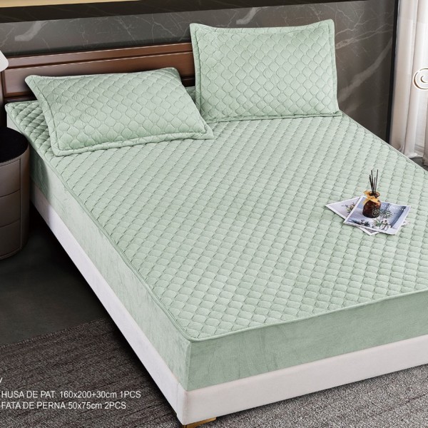 Husă Matlasată Tip Topper din Catifea 160x200cm, cu 2 Fețe de Pernă 50x70cm -  Somn Odihnitor și Susținere pentru Spate, Verde salvie [1]