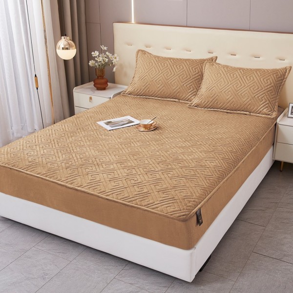 Husă Matlasată Tip Topper din Catifea 160x200cm, cu 2 Fețe de Pernă 50x70cm -  Somn Odihnitor și Susținere pentru Spate, Maro deschis [1]