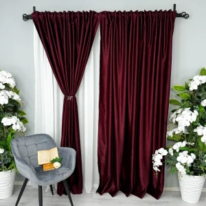 Set 2 Draperii Soft Touch, cu Aspect Fin și Tenta Satinată, 140cm latime x 260cm înălțime, cu TIV LAT, Visiniu Set 2 Draperii Soft Touch, cu Aspect Fin și Tenta Satinată, 140cm latime x 260cm înălțime, cu TIV LAT, Visiniu