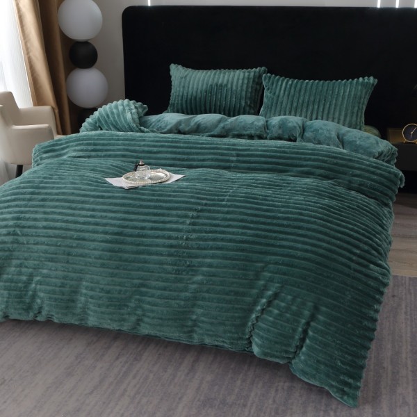 Lenjerie de Pat Dublu, 4 piese, Blăniță Artificială de Iepure Cocolino, Model Gofrat – Moale, Călduroasă și Elegantă pentru Nopți de Vis, Verde [1]