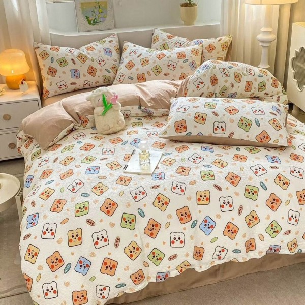 Lenjerie pat 140x200cm,  Soft Touch CREPONAT DELUXE, 4 piese, cu ELASTIC, Maro, ursuleti [1]