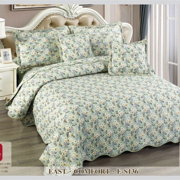 Cuvertura matlasata 230x250cm si 4 fete de perna, Bumbac, Vernil, flori [1]