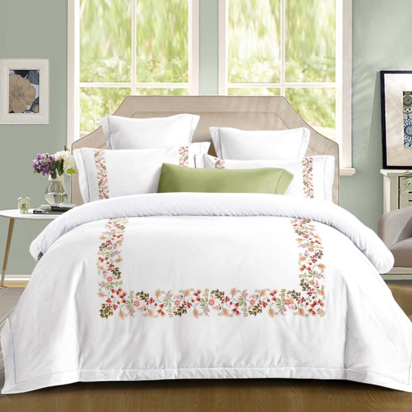 Lenjerie pat dublu, Primăvara,  FINET, Cearsaf cu Elastic 180x200cm, 4 piese, Alb, Roz, Flori - Lux Absolut, Delicatețe și Eleganță Desăvârșită [1]