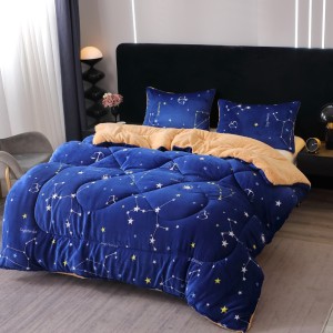 Pilota Cocolino cu blanita 200x230cm si 2 fete de perna 50x70cm, Albastru, galaxie Pilota Cocolino cu blanita 200x230cm si 2 fete de perna 50x70cm, Albastru, galaxie