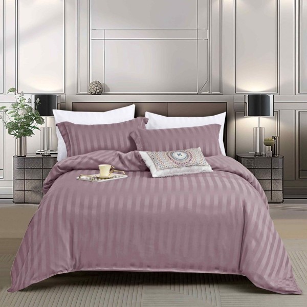 Lenjerie de Pat 140x200cm, HoReCa, 4 Piese din Damasc Finetat - Lux, Confort si intretinere Usoara, Fara Calcare, Violet [1]
