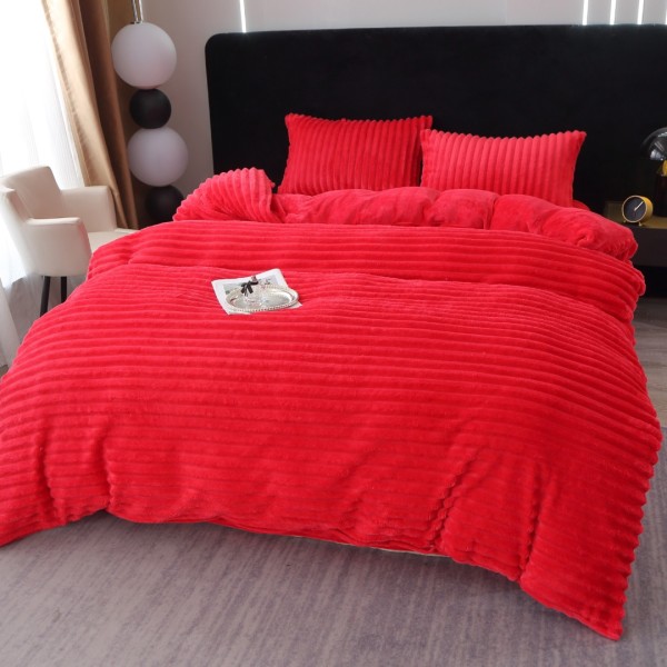 Lenjerie de Pat Dublu, 4 piese, Blăniță Artificială de Iepure Cocolino, Model Gofrat – Moale, Călduroasă și Elegantă pentru Nopți de Vis, Rosu [1]