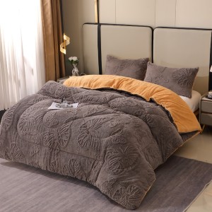 Pilota Cocolino gofrat 3D fluturi, cu blanita, 200x230cm si 2 fete de perna 50x70cm, Gri inchis