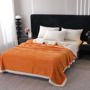 Patura Super Soft Cocolino, model gofrat in dungi, cu blanita Sherpa, 200x230 cm, Portocaliu Patura Super Soft Cocolino, model gofrat in dungi, cu blanita Sherpa, 200x230 cm, Portocaliu