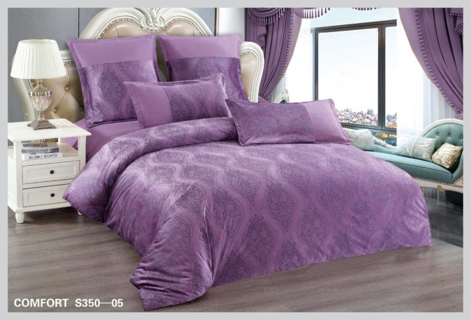 Lenjerie de Pat dublu  din Catifea Royală Velvetto  East Comfort  6 piese – Răsfăț Premium și Confort de Lux  Cu Tehnologie de Broderie Digitală  Mov