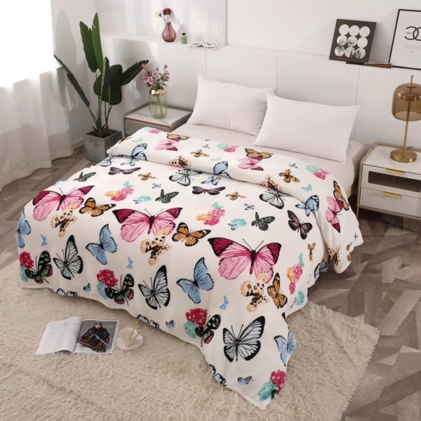 Patura pufoasa cocolino 200x230cm, 240g/mp, Alb-Multicolor, fluturi [1]