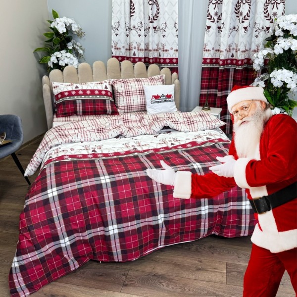 Set Lenjerie Pat Dublu Crăciun 4 Piese + 2 Draperii 150x235cm din Bumbac Ranforsat – Confort și Eleganță, Fabricat în România, Crem, Roșu, carouri, reni [1]