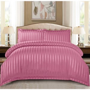 Lenjerie HoReCa, pat dublu, tip Damasc Finetat Deluxe cu Elastic, 4 piese, Roz ars Lenjerie HoReCa, pat dublu, tip Damasc Finetat Deluxe cu Elastic, 4 piese, Roz ars