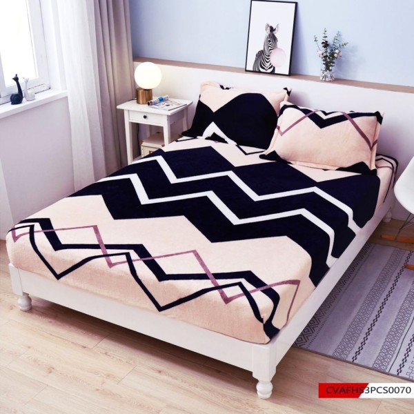 Husa cu elastic 180x200cm, pufoasa cocolino si 2 fete de perna, Crem, Negru, Zig-Zag [1]