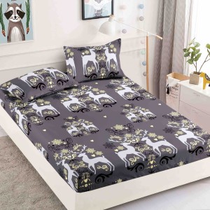 Cearsaf cu elastic, Bumbac FINET, 160/180x200cm, 2 fete de perne 50x70cm, Craciun, Jojo Home, Gri, reni Cearsaf cu elastic, Bumbac FINET, 160/180x200cm, 2 fete de perne 50x70cm, Craciun, Jojo Home, Gri, reni