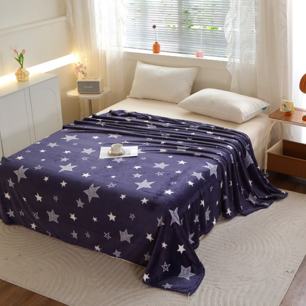 Pătură Super Soft Cocolino, 200x230 cm – Răsfăț absolut în zilele reci, Bleumarin, stelute [1]