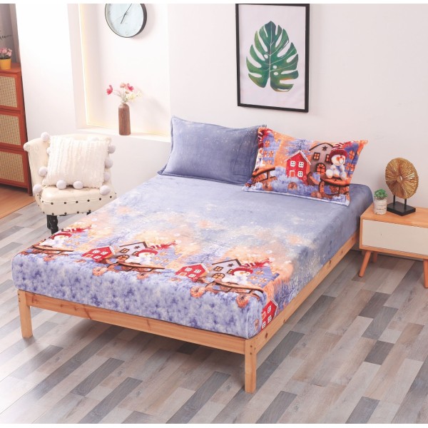 Cearsaf cu elastic CoCoLiNo Polar, 180x200x25cm, 2 fete de perne 50x70cm, Gri, Cenușiu, oameni de zăpadă, casute [1]