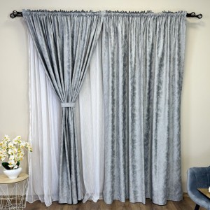 Set 2 Draperii Catifea MYKONOS cu valuri rafinate aurii, Gri deschis - V12, 140cm latime x 260cm inaltime cu tiv lat pt bara Set 2 Draperii Catifea MYKONOS cu valuri rafinate aurii, Gri deschis - V12, 140cm latime x 260cm inaltime cu tiv lat pt bara