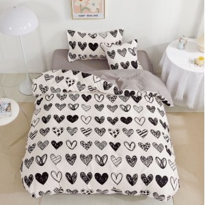 Lenjerie pat 140x200cm, FINET, 4 piese, cu ELASTIC, Alb-Negru, inimioare Lenjerie pat 140x200cm, FINET, 4 piese, cu ELASTIC, Alb-Negru, inimioare