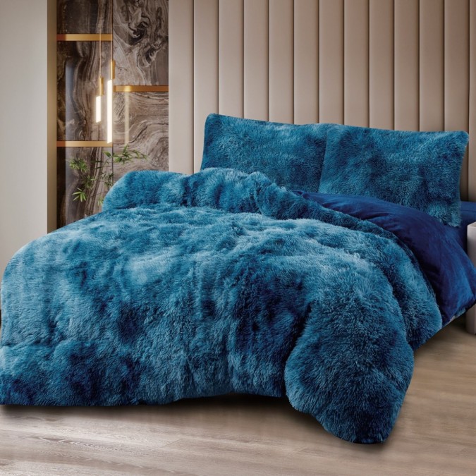 Lenjerie Cocolino Fluffy Super Pufoasă  Set 4 Piese  Pat Dublu  Cearșaf cu elastic – Căldură și Confort Premium  Ideală pentru Nopți Friguroase  Turquoise degrade