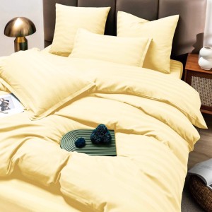 Lenjerie HoReCa DeLuxe, pat dublu, Damasc cu Dunga latã de 3cm, 6 piese, Galben pai Lenjerie HoReCa DeLuxe, pat dublu, Damasc cu Dunga latã de 3cm, 6 piese, Galben pai