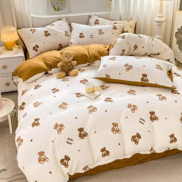 Lenjerie pat 140x200cm,  Soft Touch CREPONAT DELUXE, 4 piese, cu ELASTIC, Maro, ursuleti [1]