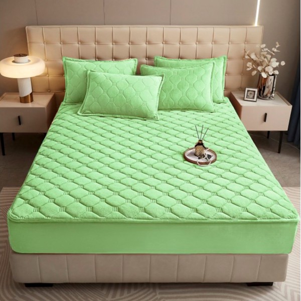 Husã matlasatã tip topper din catifea, 160x200cm + 2 fete de perna 50x70cm, verde [1]