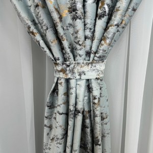 Draperie Catifea Nikko cu insertii aurii, 140cm latime x 260cm înălțime, cu TIV LAT, Culoarea oului de rata - V27