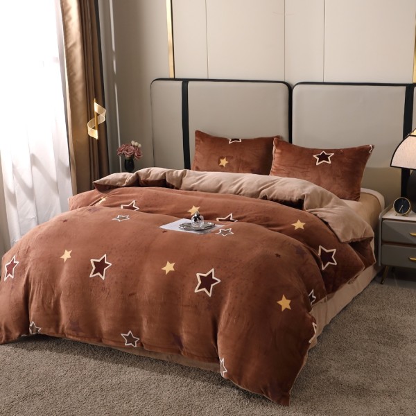 Lenjerie pat dublu, Super Pufoasa COCOLINO, 4 piese, Maro, stelute [1]