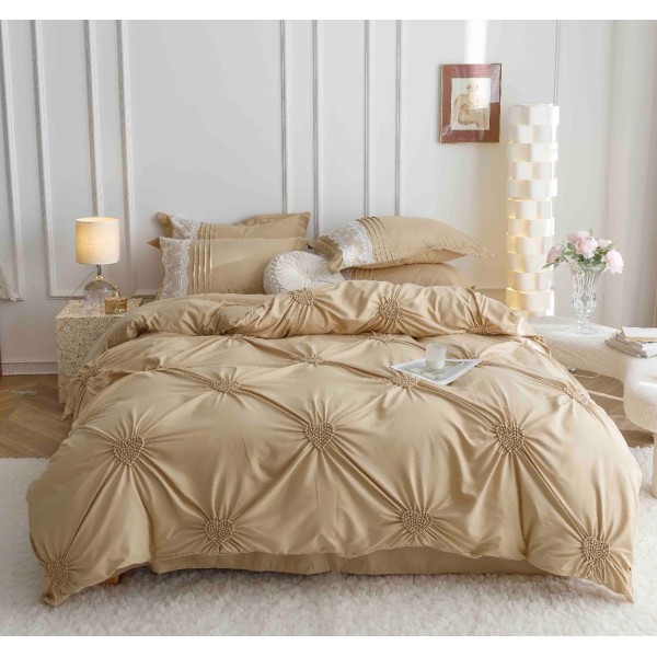 Lenjerie de Pat Premium, JOJO HOME, Finet Soft Touch, cu Inimioare din Pliuri Brodate, si Dantela Delicata, 6 Piese, Nesifonabilă și Durabilă, Bej [1]