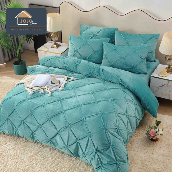Lenjerie pat dublu, Catifea Deluxe, cu pliuri brodate, 4 piese, Jojo Home, Aqua [1]
