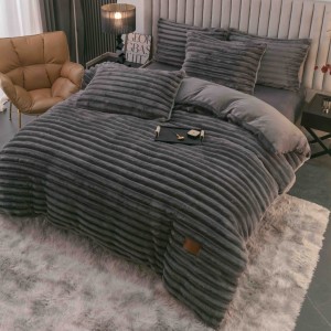 Lenjerie Deluxe, Jojo Home, 4 Piese, Blăniță Shorthair și CoCoLiNo, cu Elastic Perimetral, Gri Antracit Lenjerie Deluxe, Jojo Home, 4 Piese, Blăniță Shorthair și CoCoLiNo, cu Elastic Perimetral, Gri Antracit